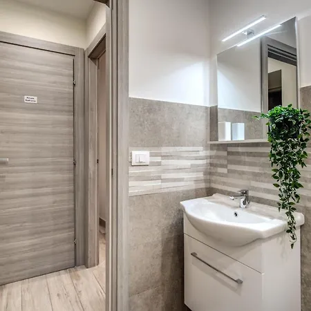 Tacito 23 Luxury 4*